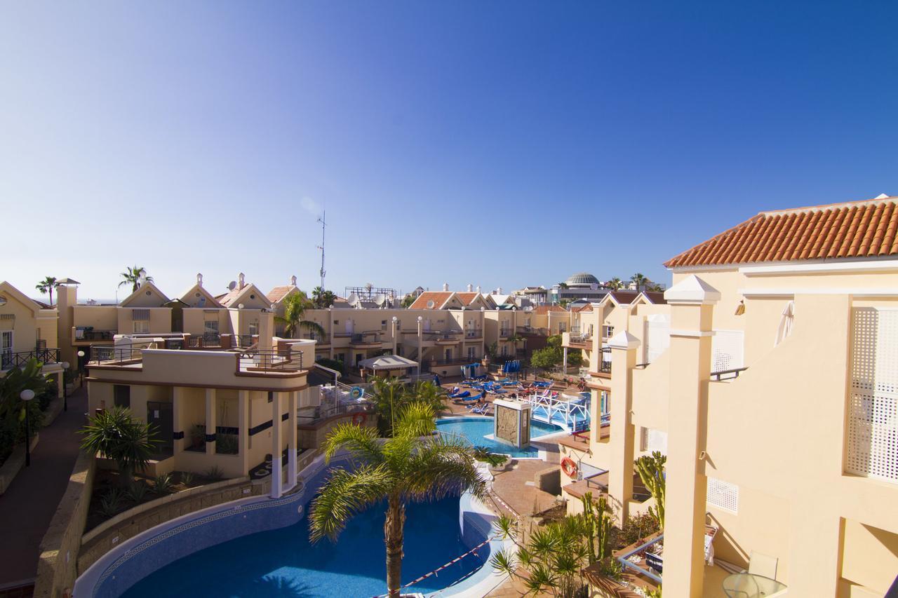 Yucca Park Costa Adeje (Tenerife)