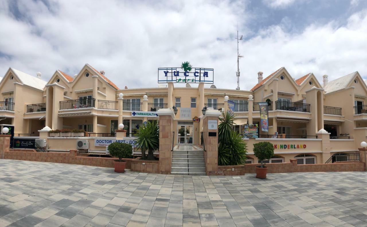 Yucca Park Apart-hotel 3*